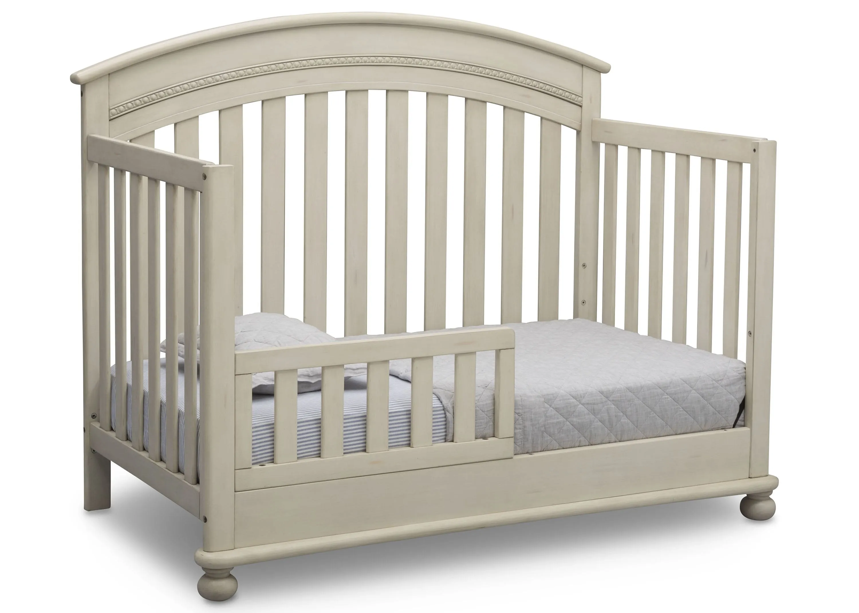 Aden 4-in-1 Convertible Crib