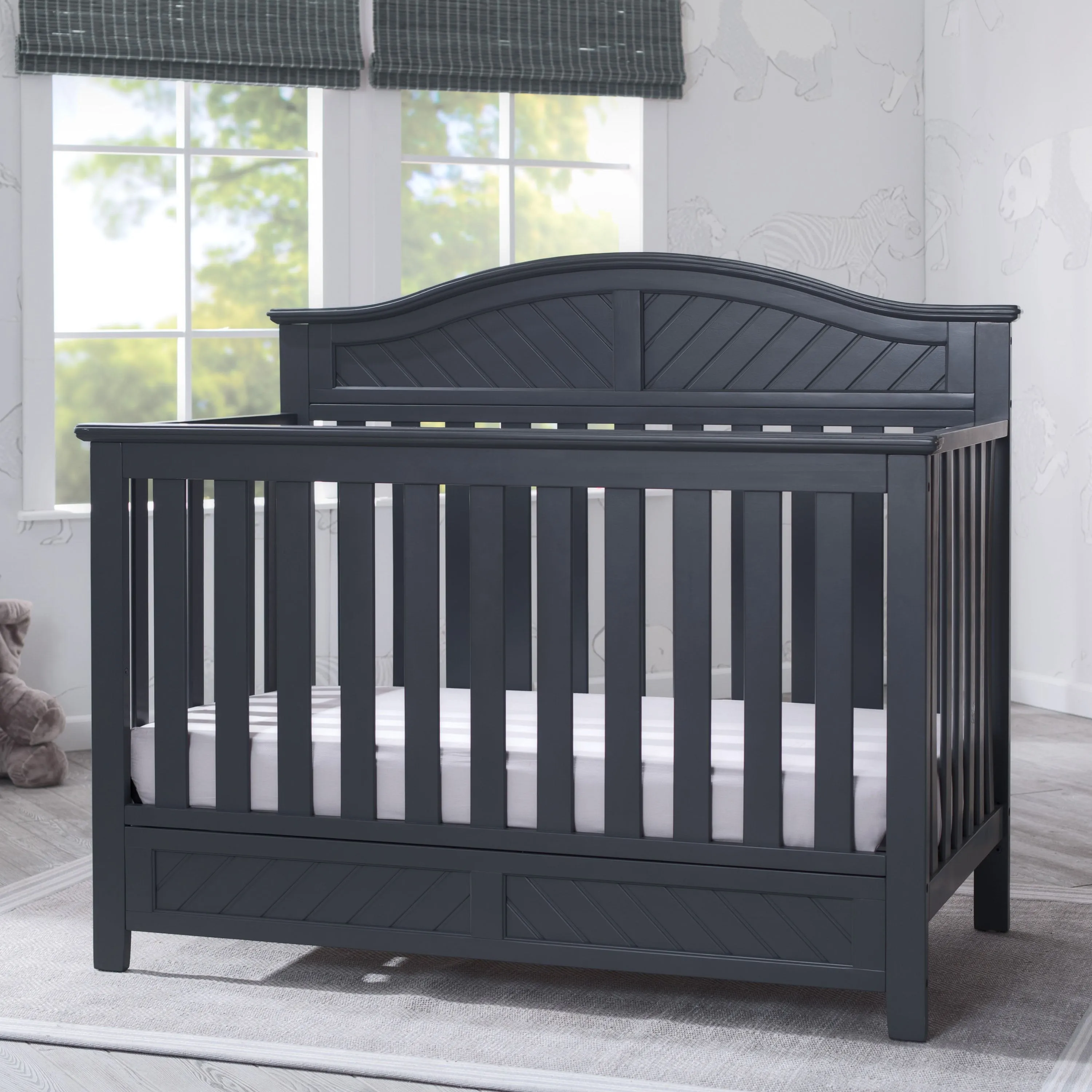 Bennington Elite Curved 4-in-1 Crib